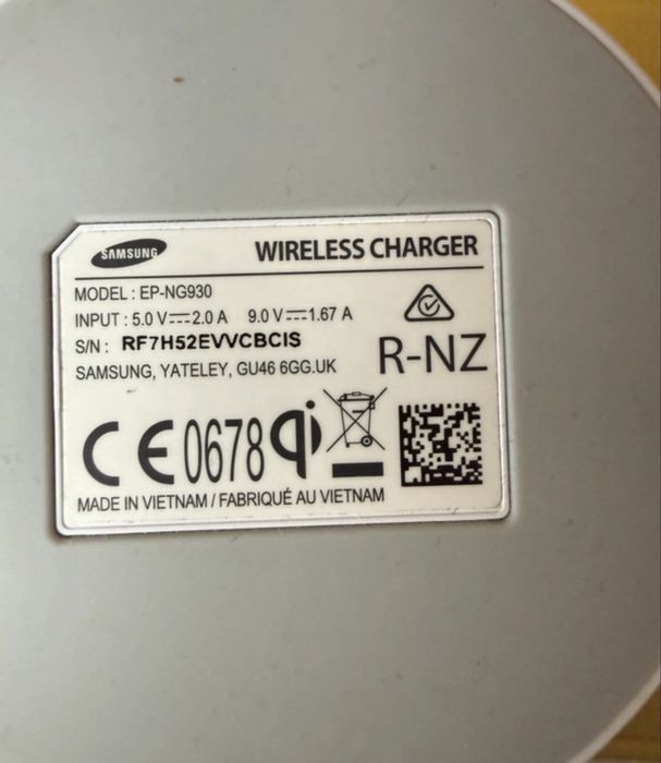 Încărcător Wireless Samsung Fast Charge Stand (EP-NG930)