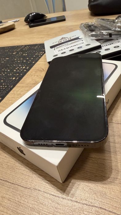 Iphone 14 Pro Max 256gb - подарък аксесоари
