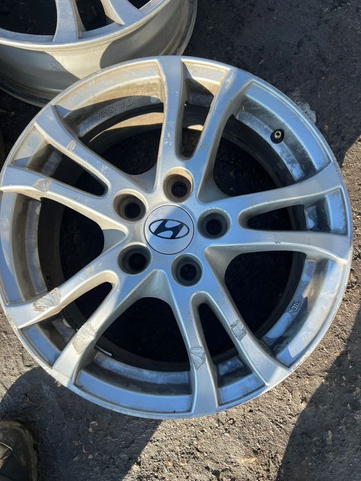 3 броя джанти Hyunda i30 6.5Jx16 ET50