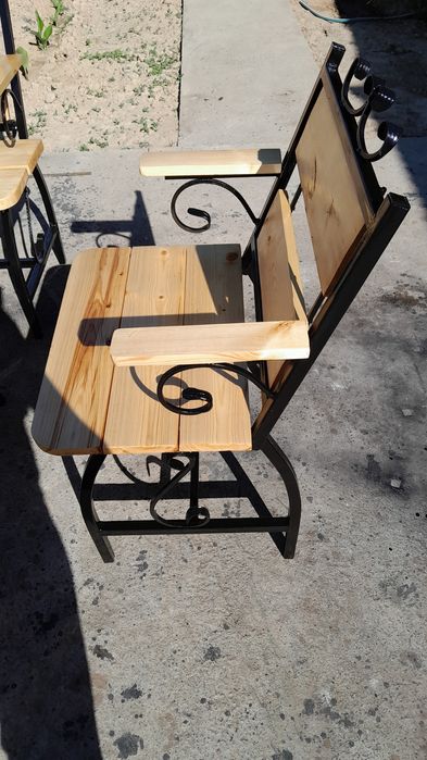 Столь и скамейка комплект