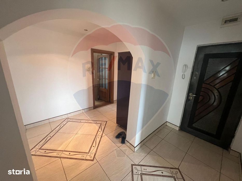 Apartament 4 camere b dul Garii