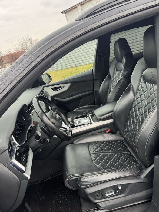 Audi Q8 3.0TDI S-LINE