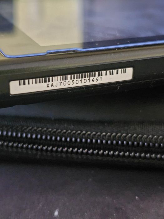 • Vand Nintendo Switch Modat +  Card 128GB + Accesorii