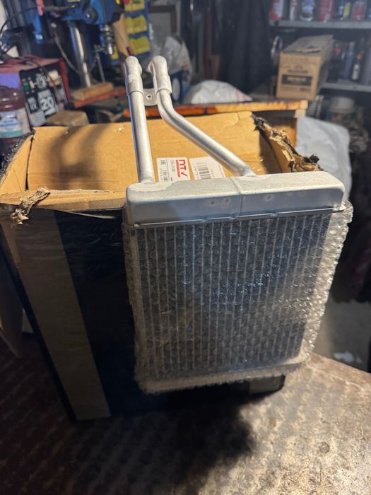 Radiator încălzire habitaclu Jeep Cherokee XJ