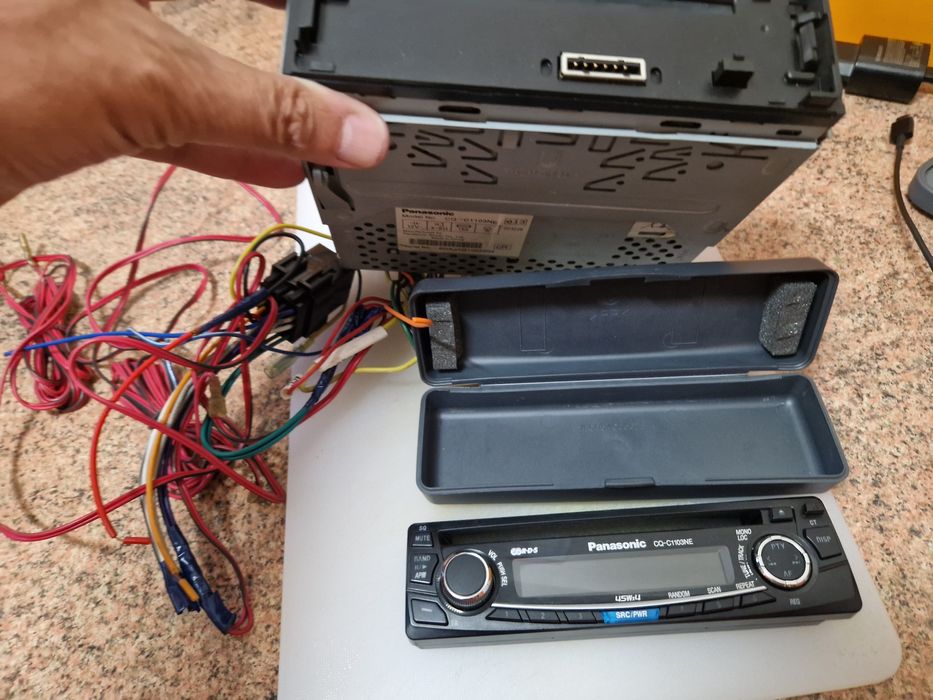 Radio CD auto Panasonic