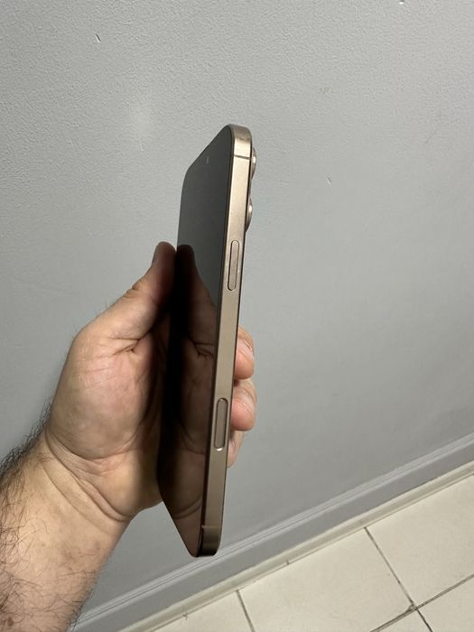 iPhone 16 pro max 256gb