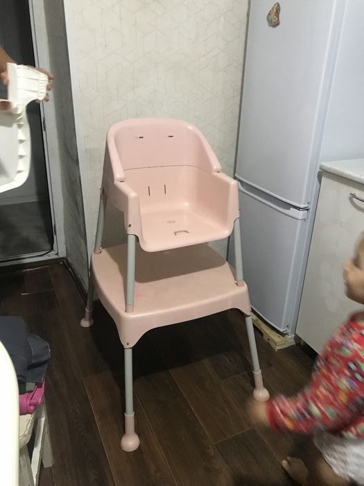 Продам стульчик для кормления