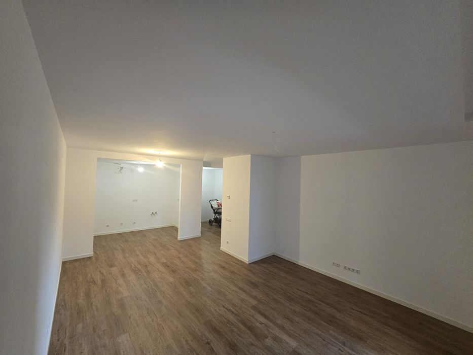 Apartament 2 camere nou cu loc de parcare Hercesa Vivenda Mo