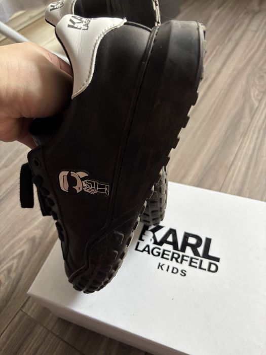 Обувки Karl Lagerfeld