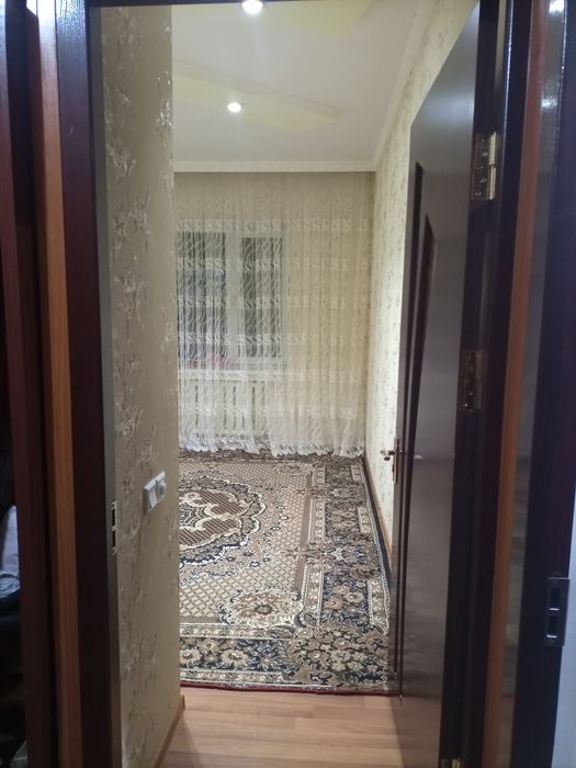 Uy sotiladi 4 xonali gorparkda