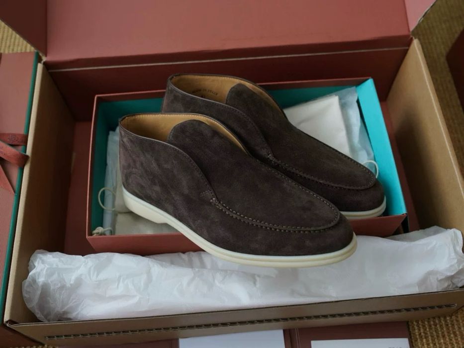 Loro piana Open walk