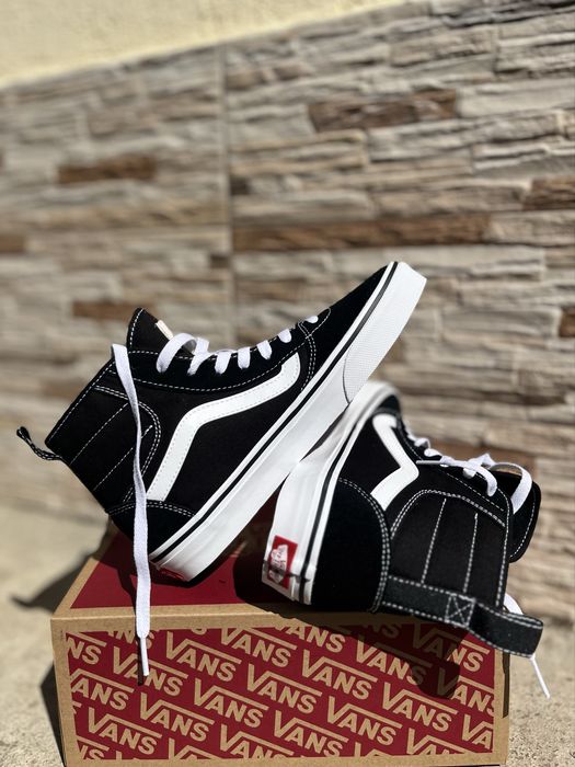 Vans Ashwood Sneakers High Negri/Albi Mărimea 38 Copii/Junior Noi