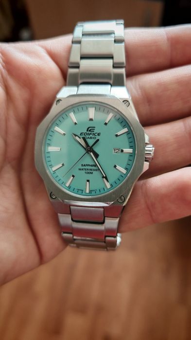 Casio Edifice EFR-S108 Тюркоаз (Tiffany Blue).
