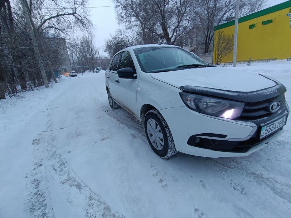 Продам Гранту 2019 года