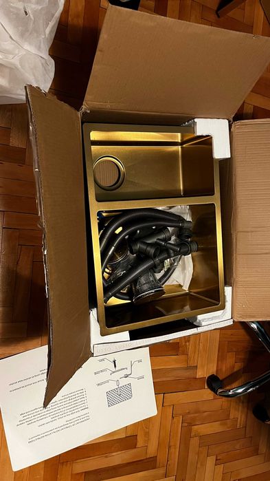Кухненска мивка Lusso Cubo Brushed Gold Undermount 1.5 Kitchen Sink