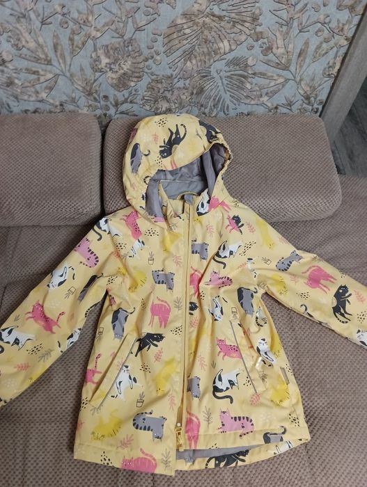 Куртка демисезонная для девочки