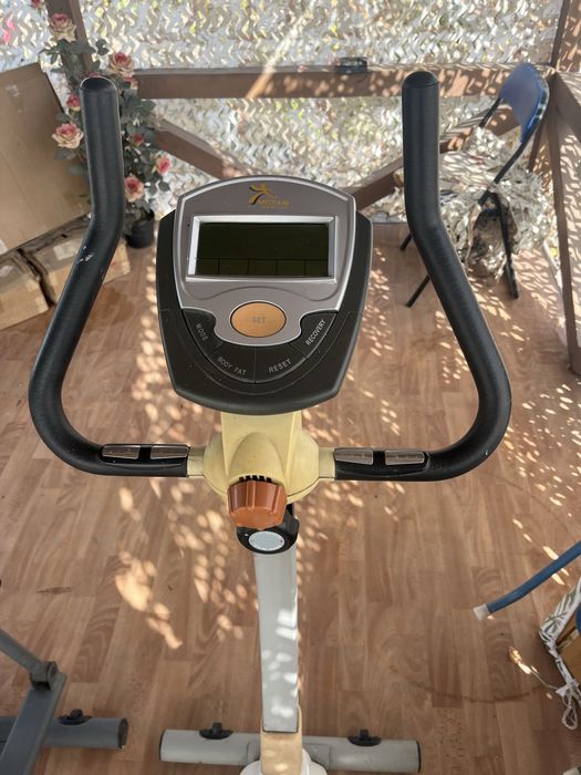 Тренажеры (велосипед и лыжи)