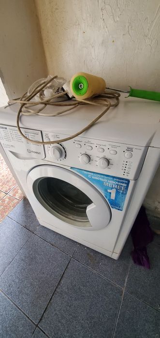 Продам срочно кухонный гарнитур