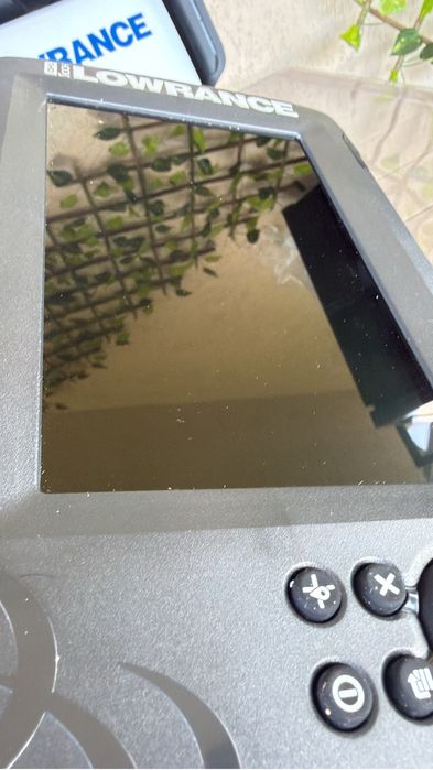 Lowrance 2 7 inch
