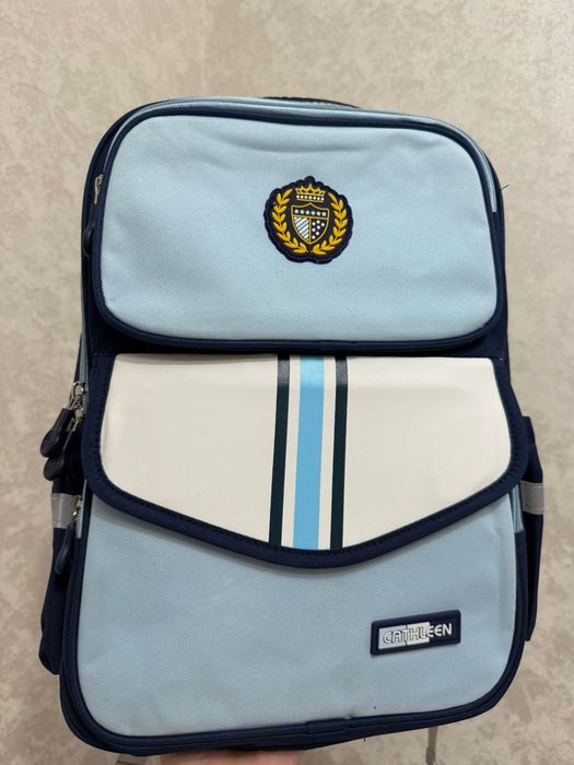 Продам школьные рюкзаки для девочек и мальчиков