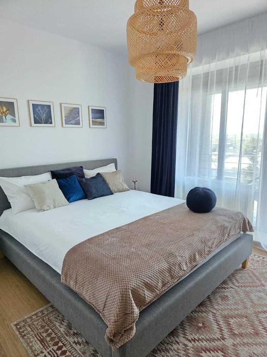 Inchiriez apartament 2 camere zona Carrefour Colloseum Sector 1