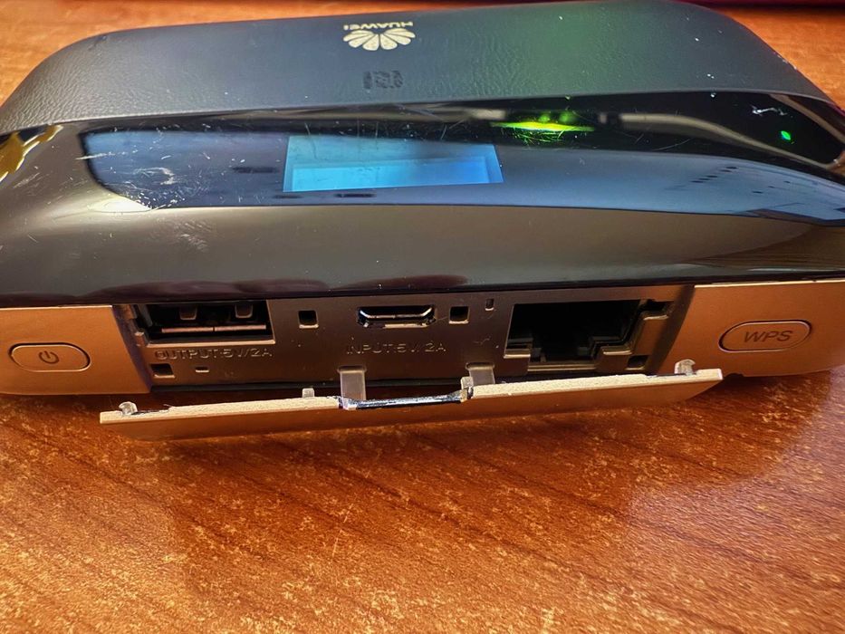 Бисквитка/Рутер LTE Хуавей E5885 WiFI router Huawei E5885LS-93a CAT6