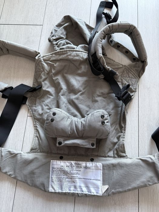 Marsupiu Boba Carrier 0-3 ani