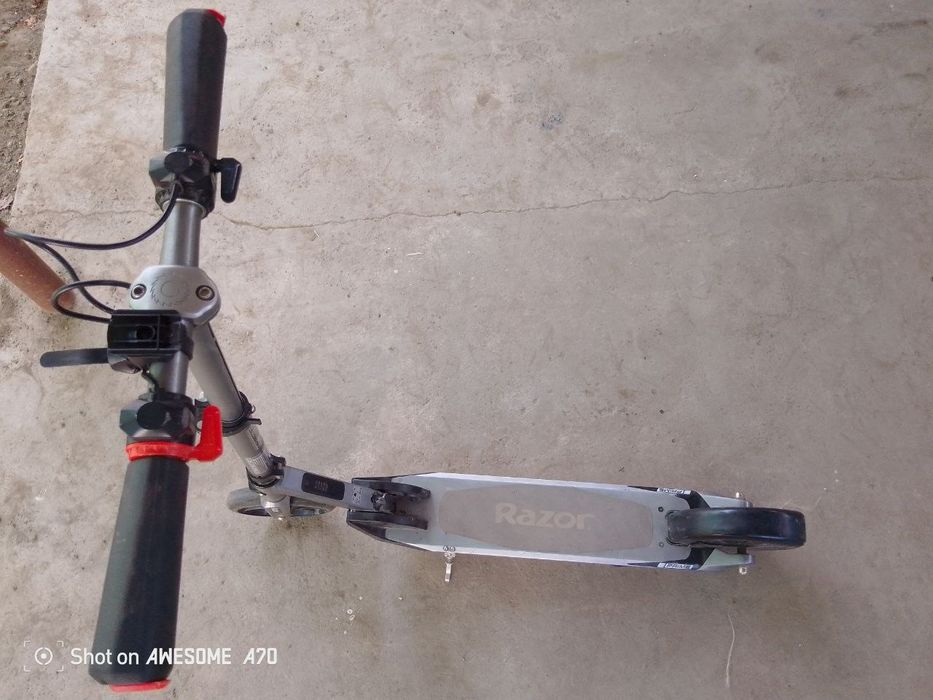 Электросамокат Razor