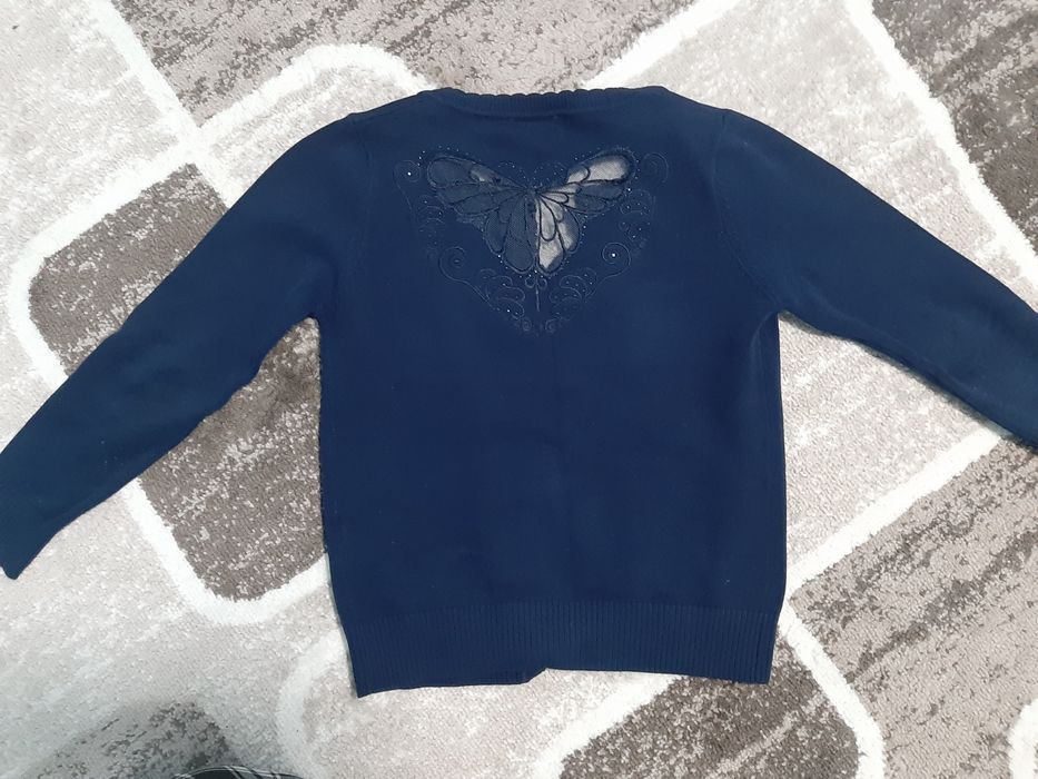 Свитер для девочек