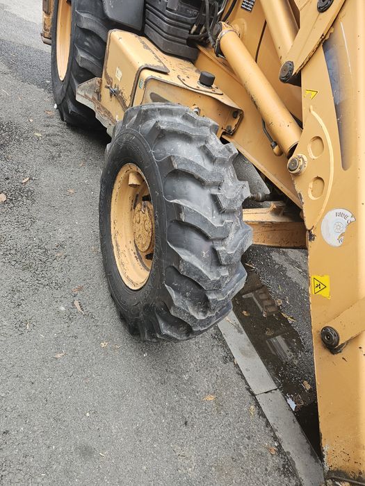 Buldoexcavator Case 580SR 2008