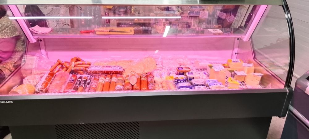 Витринный холодильник