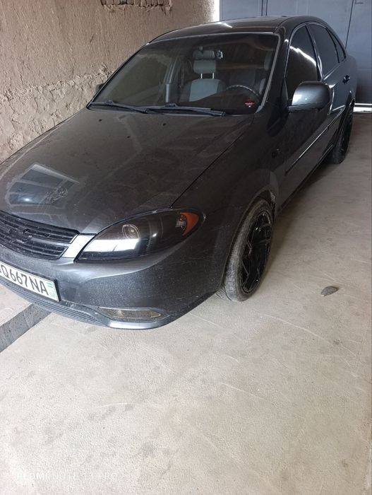 Gentra 3 pazitsa megikar 909 vidyo regstratr manitor