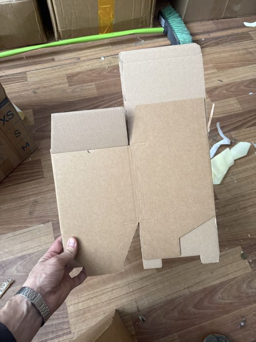 Продам коробки 16*16*16 см