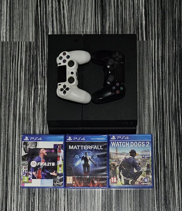 Consola  Sony ps 4+ 3 jocuri originale