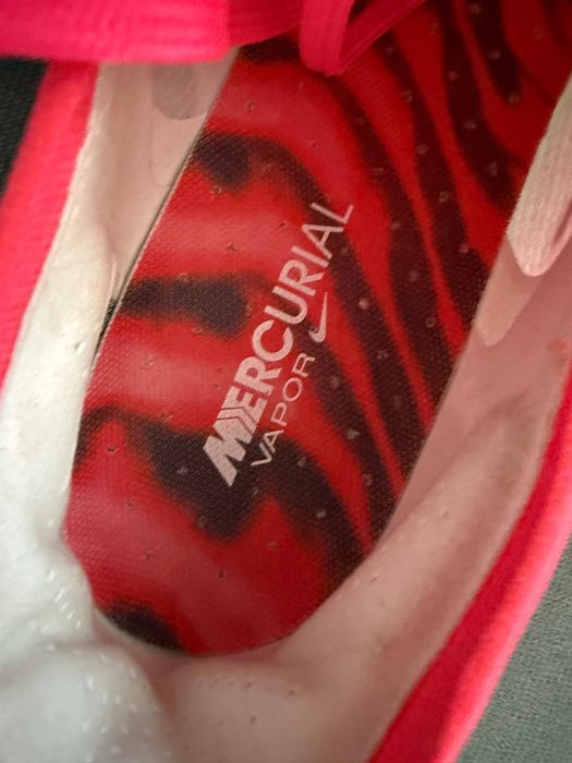 Футболни обувки Nike mercurial vapor 17