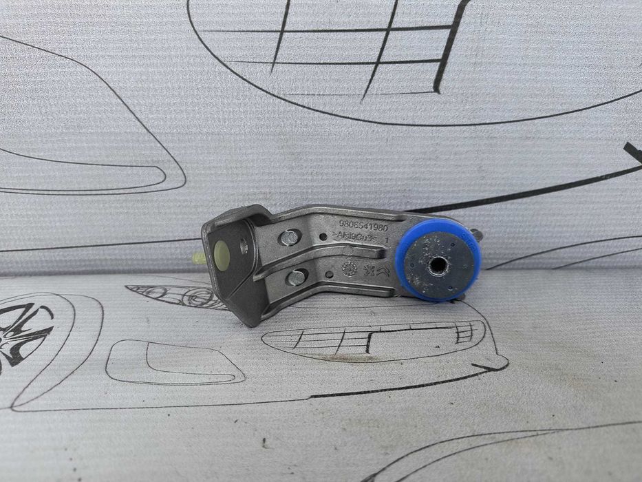 Ghidaj / Fixare Lateral Intercooler Dreaptă Peugeot Expert 2021 / 2016-2026 Cod OEM 9806541980 (5D2)