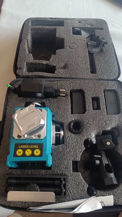 Лазерен нивелир 16 линеен НОВ