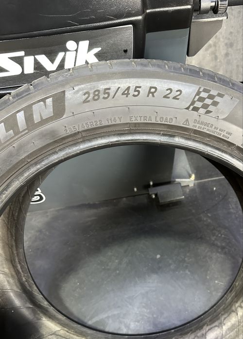 Michelin Pilot Sport 4 SUV 285/45 R22