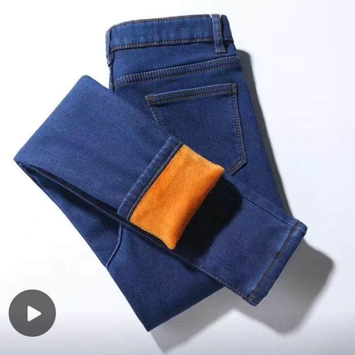 Джинсы с начесом новый 5000тг