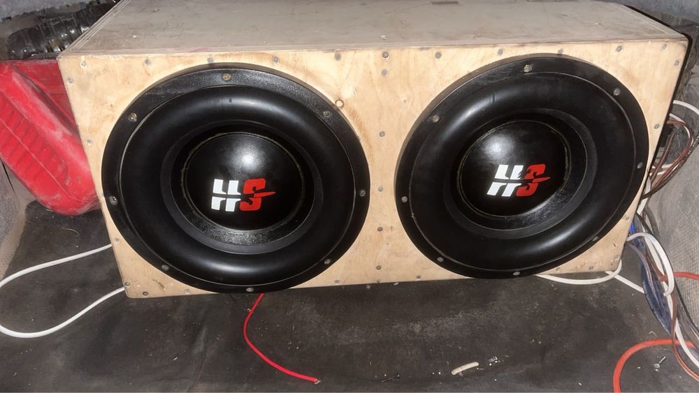 Продам сабуфер 12\2