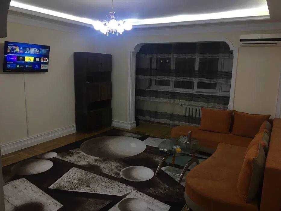 arenda ijara metro oybek kosmonavtlar akuratniy 1 ta sherik bola kerak