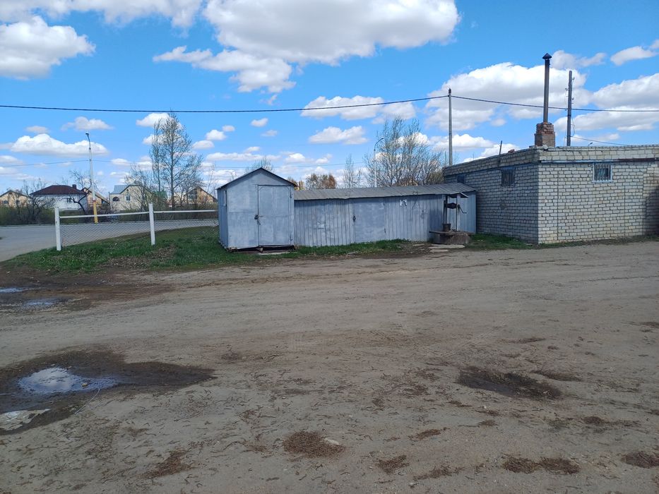 Продам большой гараж