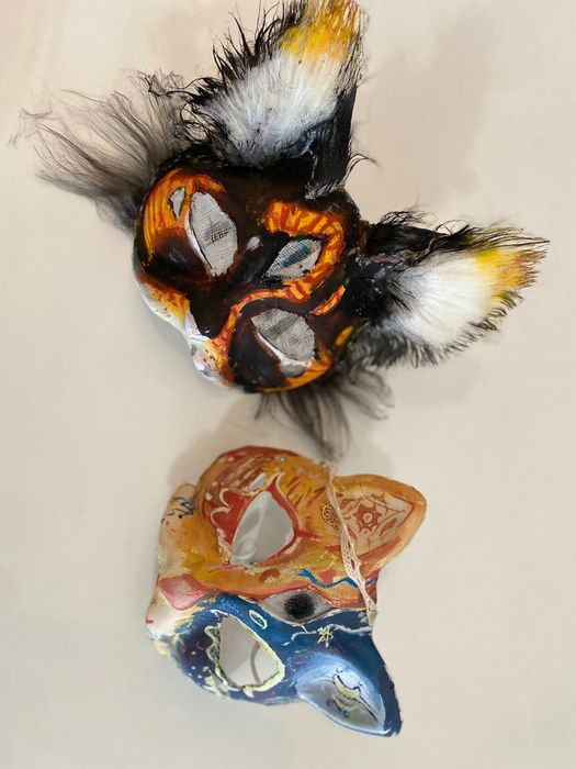 Продавам маски за квадробери и  териани, изработени ръчно!