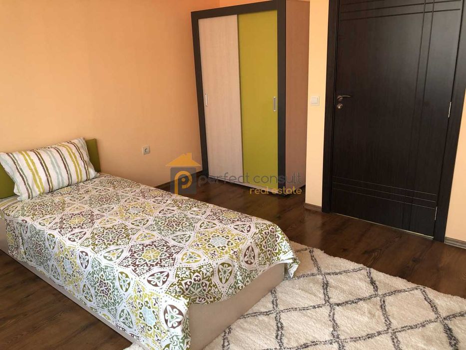 Дава се под наем Тристаен апартамент в Пловдив, Кършияка - 90 кв.м за 598.23 € - Снимка #6