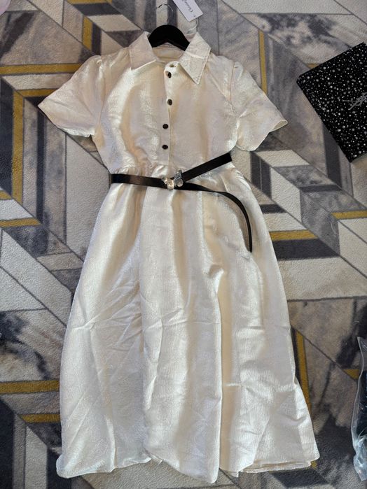 Rochie Dior ……….