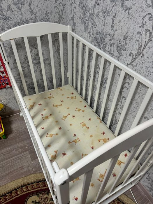 Продам кровать детскую