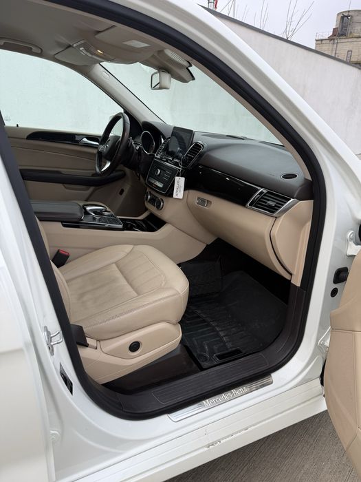 MERCEDES-BENZ - GLE 350d  AMG Line 4Matic 9G - Tronic