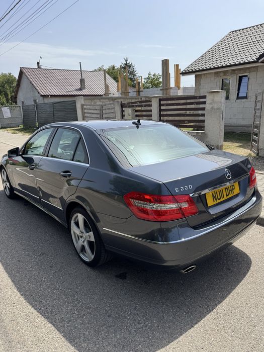 Mercedes E class volan drepta