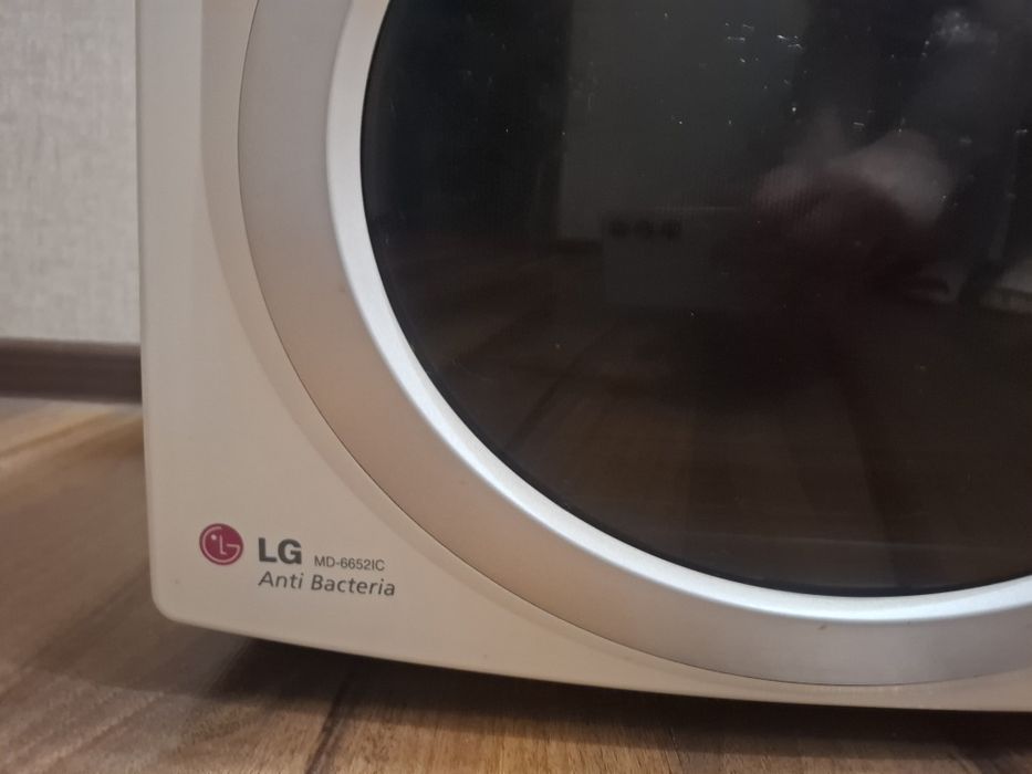 Микроволновка LG