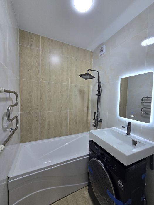 Срочно продаётся квартира Чидонзор район 12- квартил